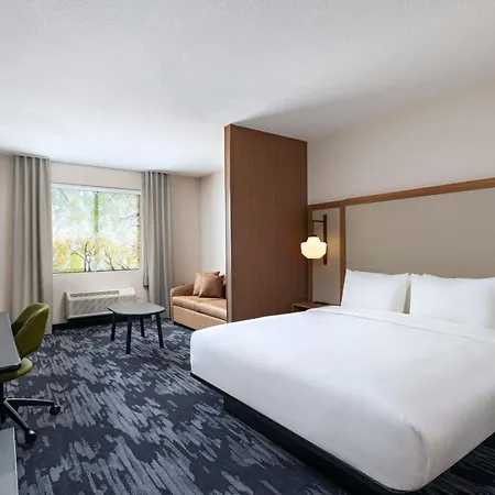 Fairfield By Marriott Inn & Suites Hillsboro Exterior photo